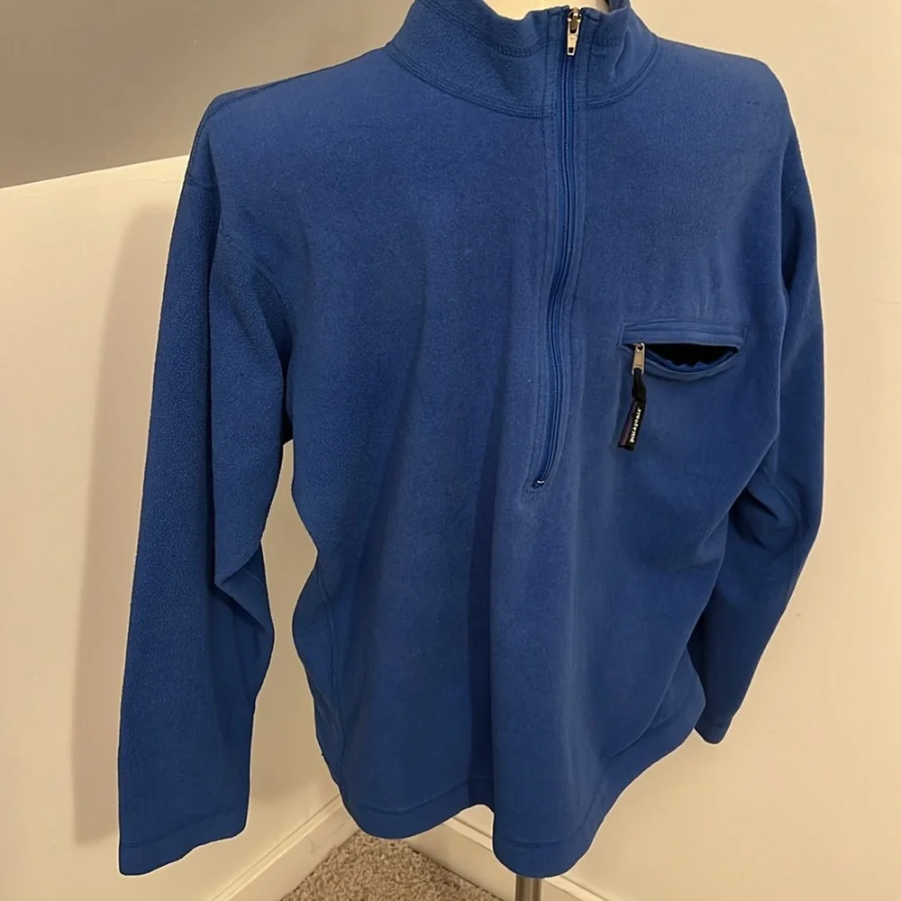 Patagonia boys large blue long sleeve fleece Shirt